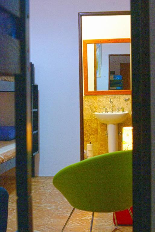 Pop Art Hotel San Juan Room photo